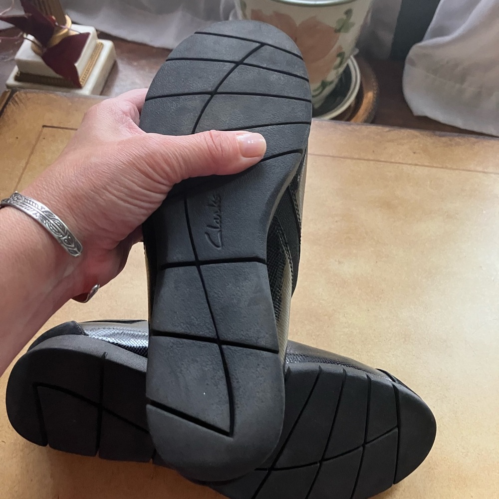 Clarks - Picture 6 of 6